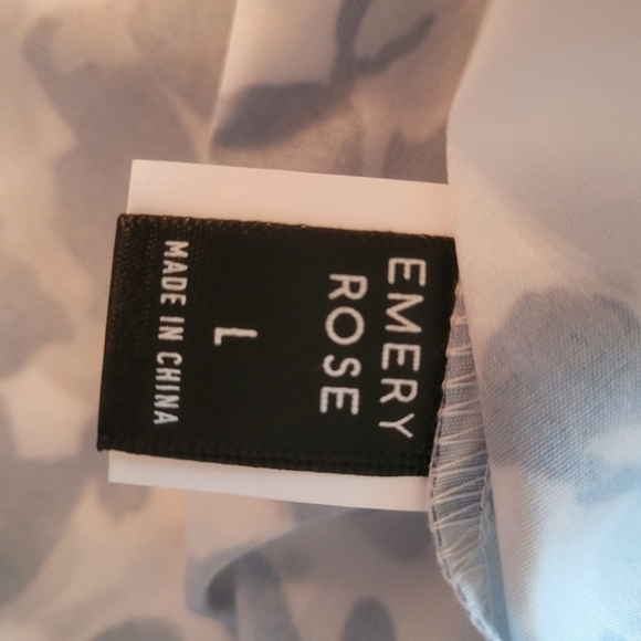 Sundress - Picture 3 of 3